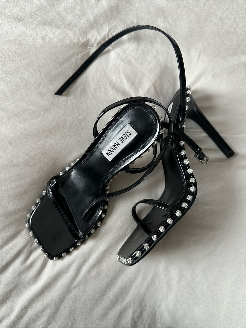 Steve Madden ZELLE-Strappy High Heels